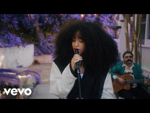 Jenevieve – Baby Powder