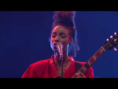 Lianne La Havas – Say a Little Prayer